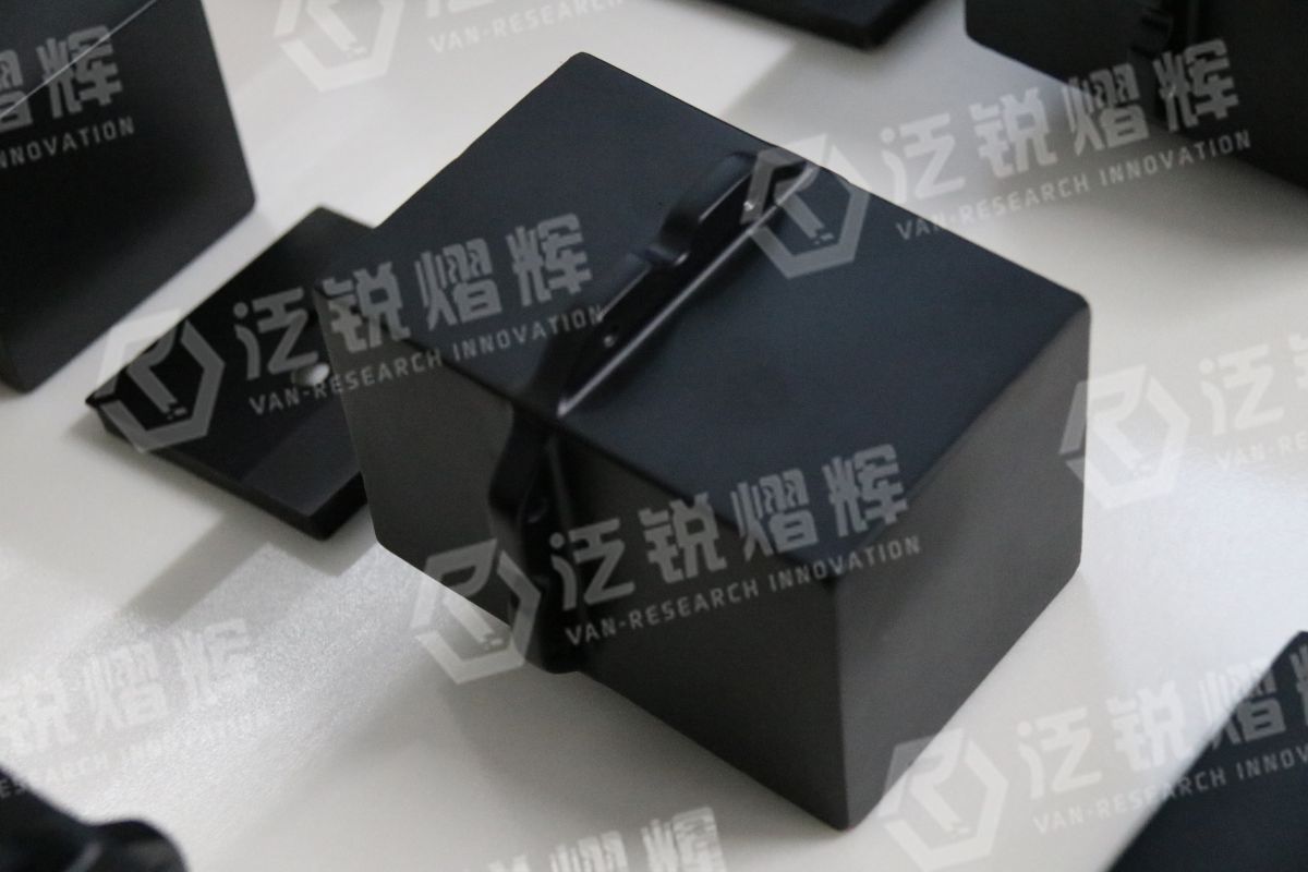  纤维增强树脂复合材料